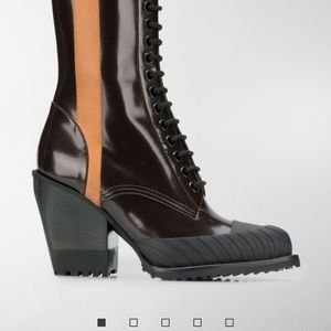 NWOB Chloe Rylee Boots - glossy brown w/ camel stripe - Size 39 (fits 8 Womens)